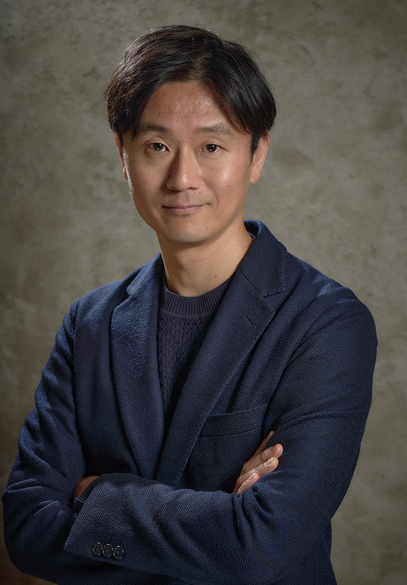 代表取締役　鈴木 進介